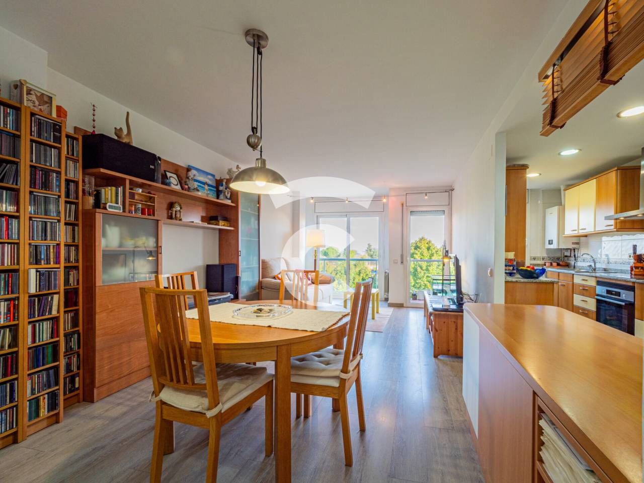 Comedor de Piso en venta en Vic con Calefacción, Parquet y Trastero