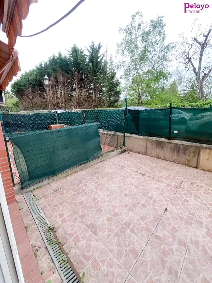 Jardí de Planta baixa en venda en Piélagos amb Calefacció, Jardí privat i Balcó