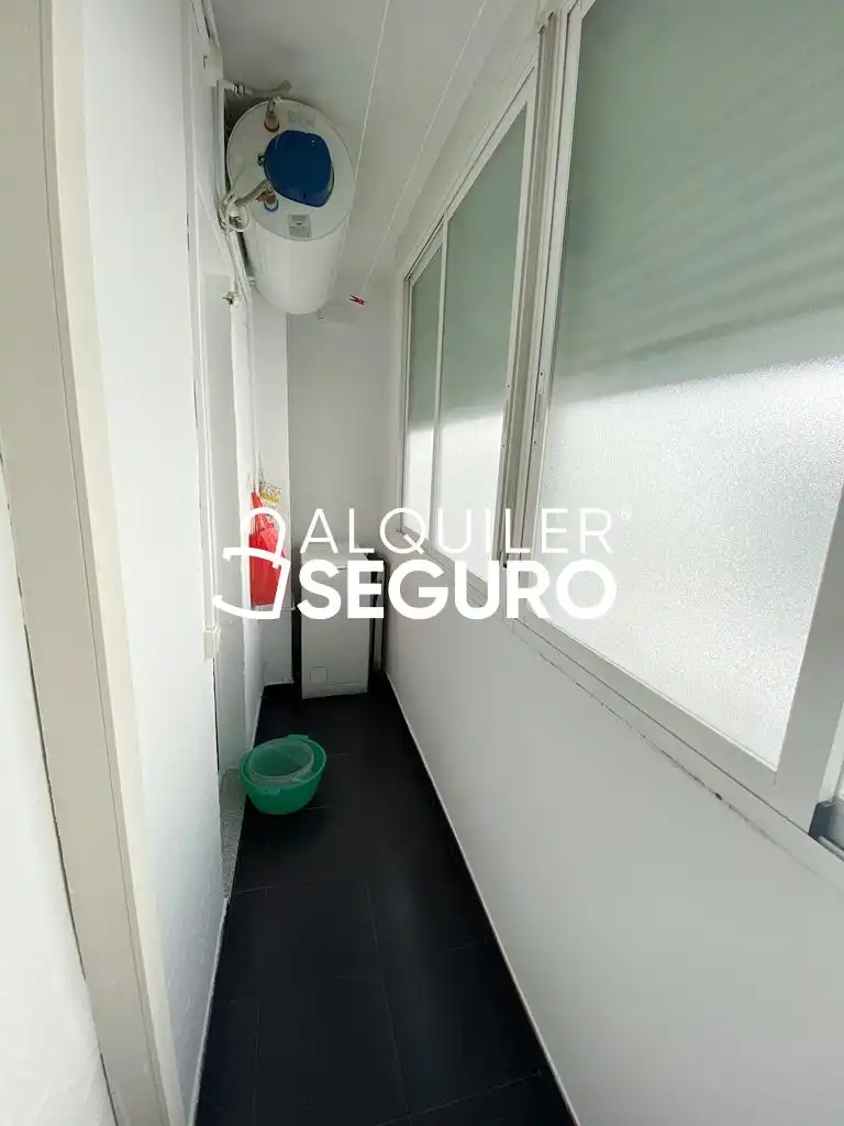 Flat for rent in Madrid  with Air Conditioner, Heating and Terrace
