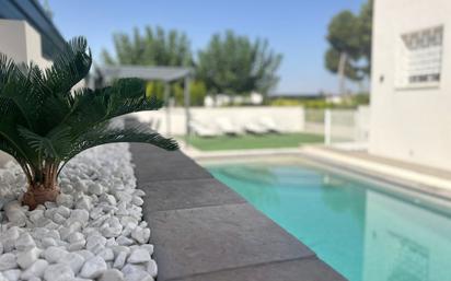 Piscina de Casa o xalet en venda en  Albacete Capital