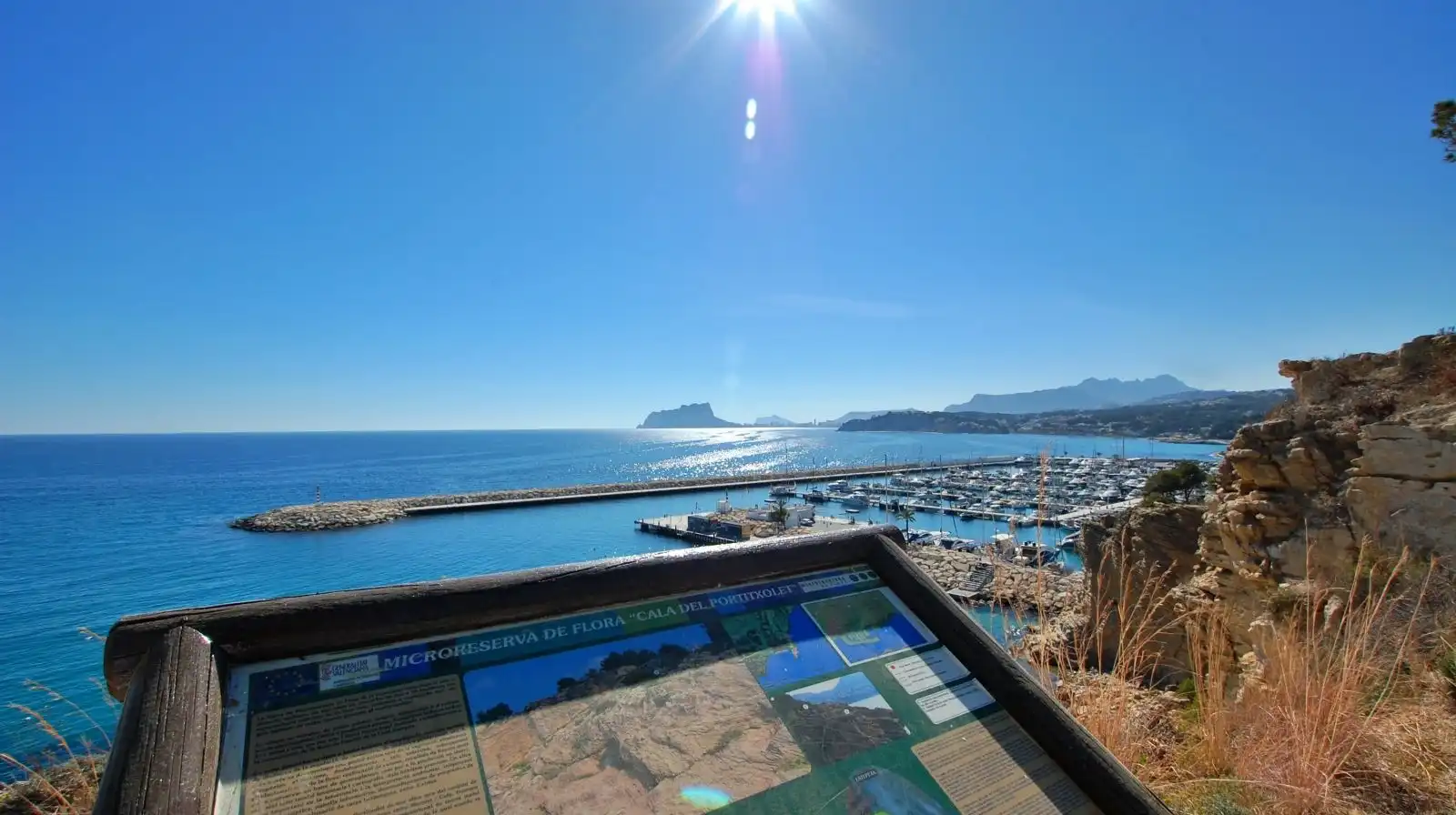 Vista exterior de Casa o xalet en venda en Benissa amb Aire condicionat, Calefacció i Jardí privat