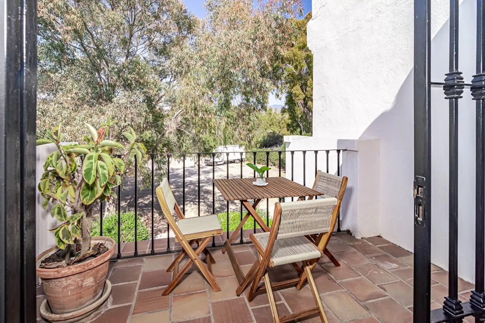 Terraza de Ático en venta en Marbella con Aire acondicionado, Amueblado y Piscina comunitaria
