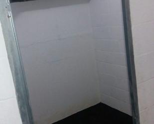 Bathroom of Box room to rent in Benalmádena