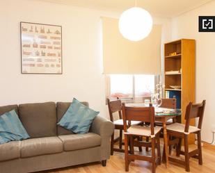 Living room of Flat to rent in  Madrid Capital  with Air Conditioner and Balcony