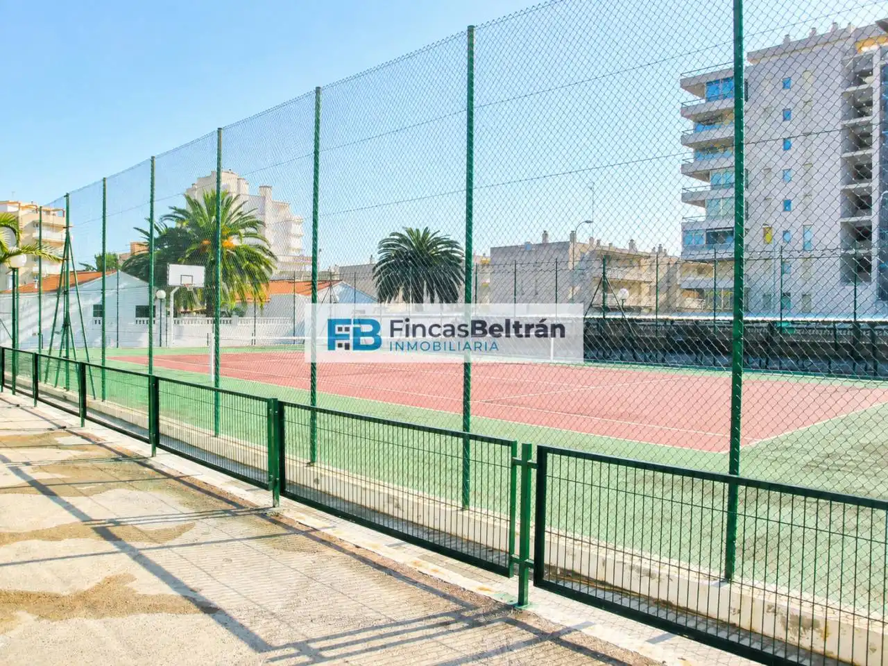 Vista exterior de Apartamento en venta en Peñíscola / Peníscola con Terraza, Amueblado y Piscina comunitaria