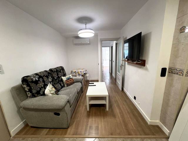 Piso en Alquiler en De Villajoyosa en Los Rosales