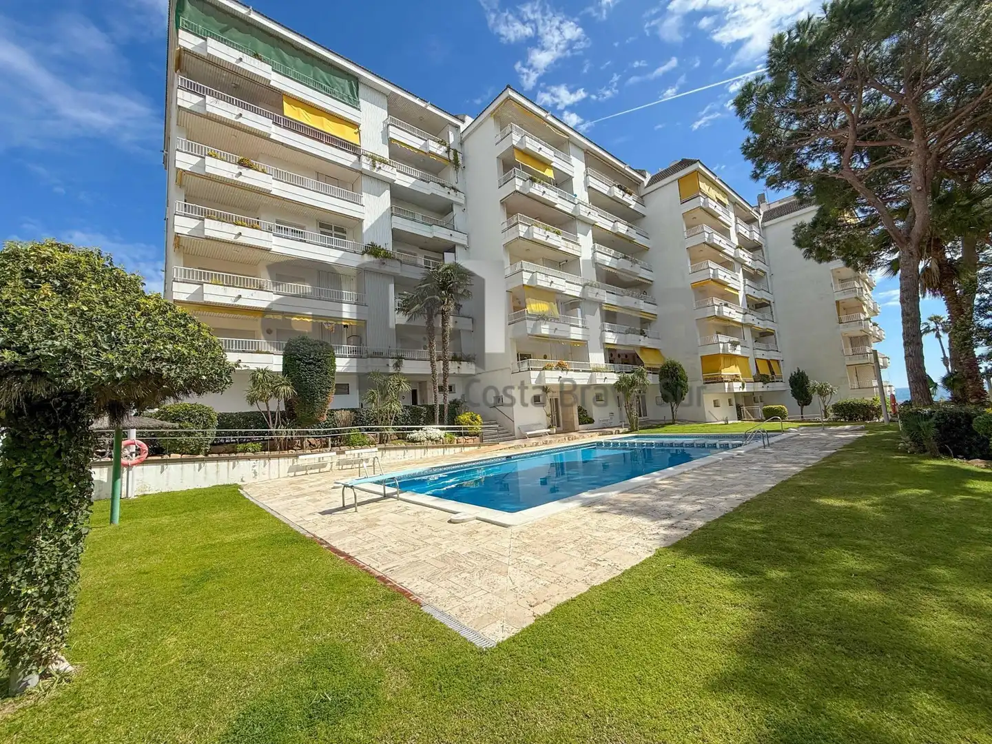 Vista exterior de Piso en venta en Lloret de Mar con Calefacción, Jardín privado y Terraza