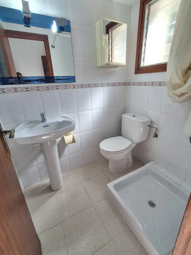 Bany de Casa o xalet de lloguer en Lloret de Mar amb Calefacció, Jardí privat i Piscina