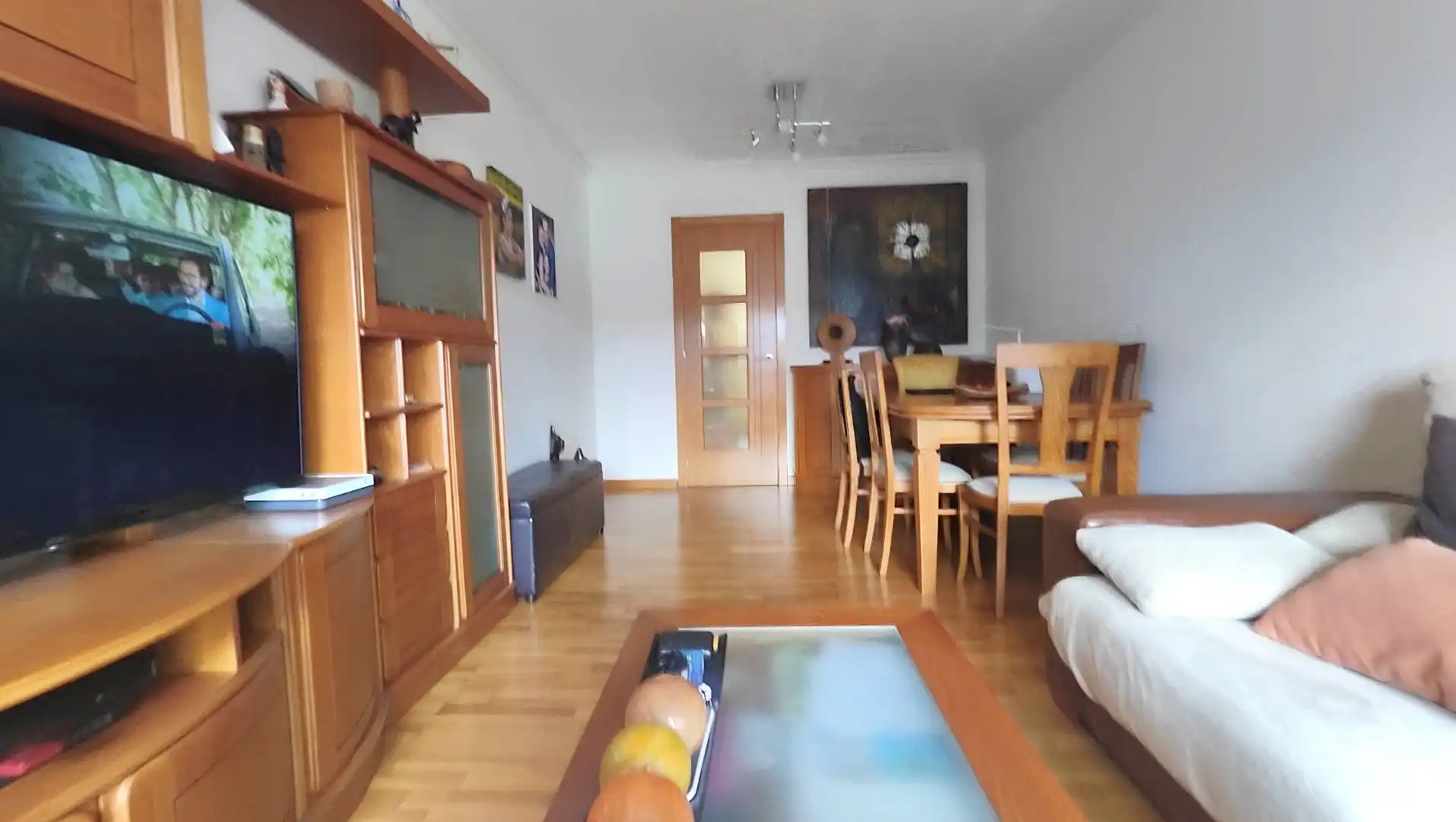Sala d'estar de Pis en venda en Ames amb Calefacció, Traster i Moblat