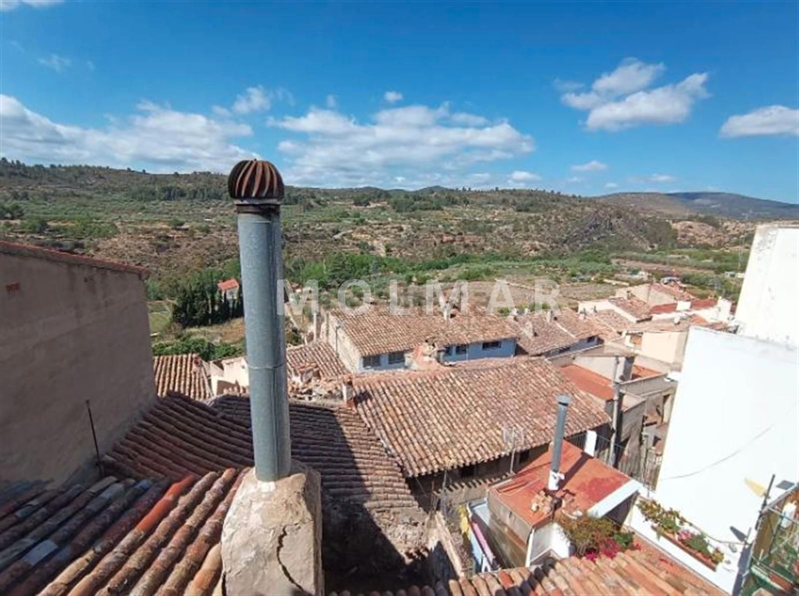 Exterior view of House or chalet for sale in Chelva  with Terrace and Balcony