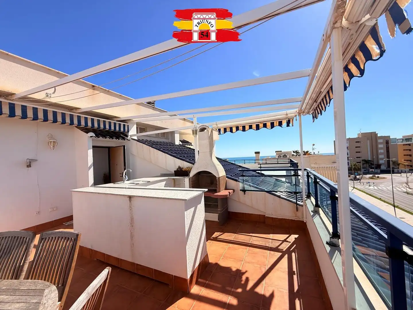 Terraza de Ático en venta en Pilar de la Horadada con Aire acondicionado, Jardín privado y Trastero