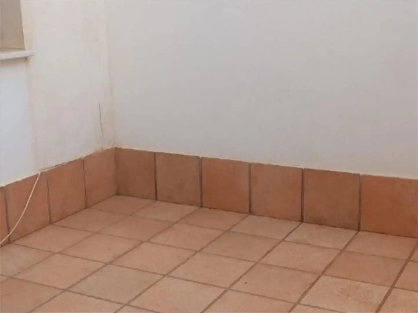 Wohnung zum Verkauf in Lorca mit Schwimmbad und Balkon