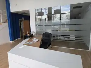 Nave industrial en alquiler en Urbanización Este - Montepríncipe, imagen 4