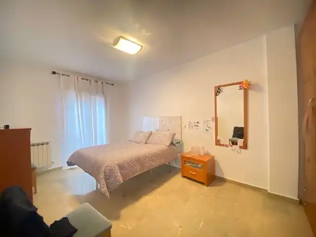 Habitación de Piso en venta en Badajoz con Calefacción, Trastero y Amueblado