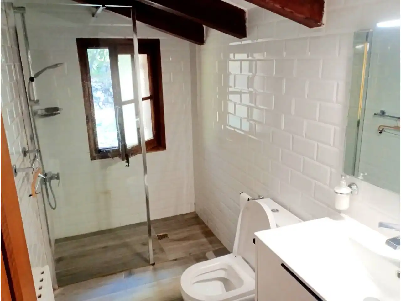 Bany de Casa o xalet en venda en La Vall de Bianya