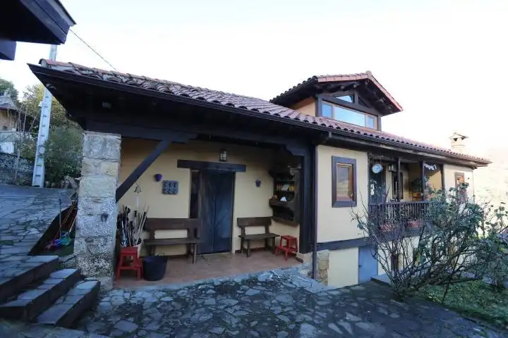 Finca rústica en venda en Quirós amb Calefacció, Jardí privat i Terrassa