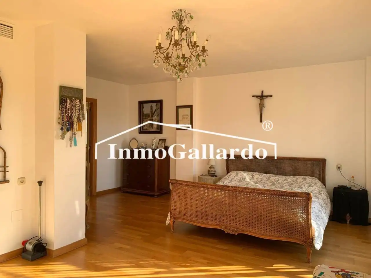 Casa aparellada amb jardí en venda a Este, imagen 17