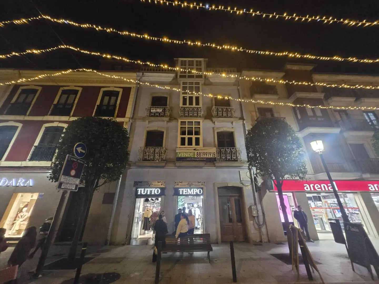 Vista exterior de Local en venda en Ribadeo