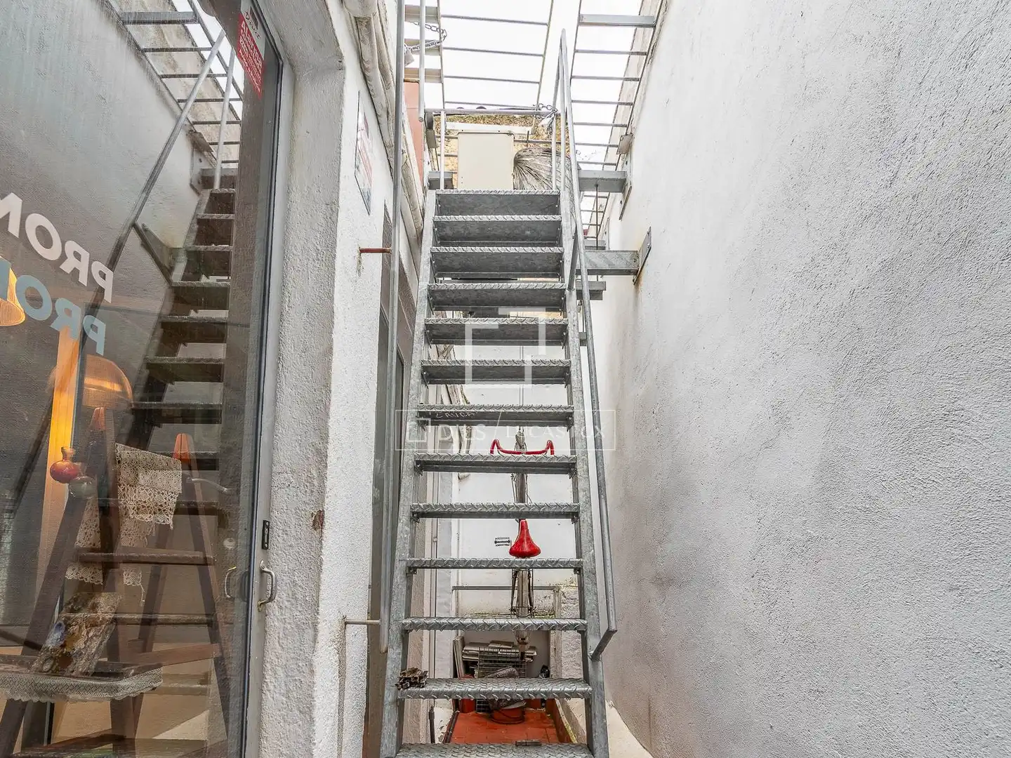 Piso en venta en Barcelona con Aire acondicionado, Calefacción y Terraza