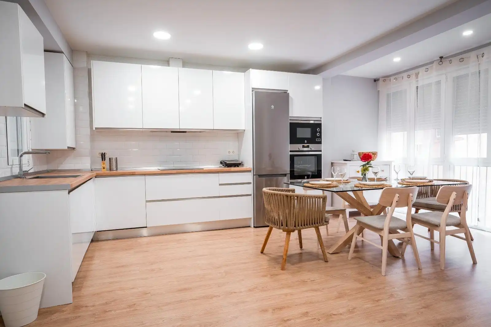 Küche von Wohnung zur untervermieten in Beiro