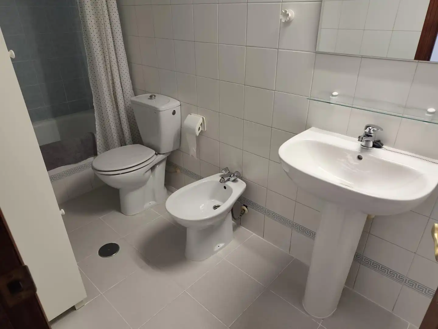Bathroom of Attic for rent in Sevilla  with Air Conditioner and Furnished