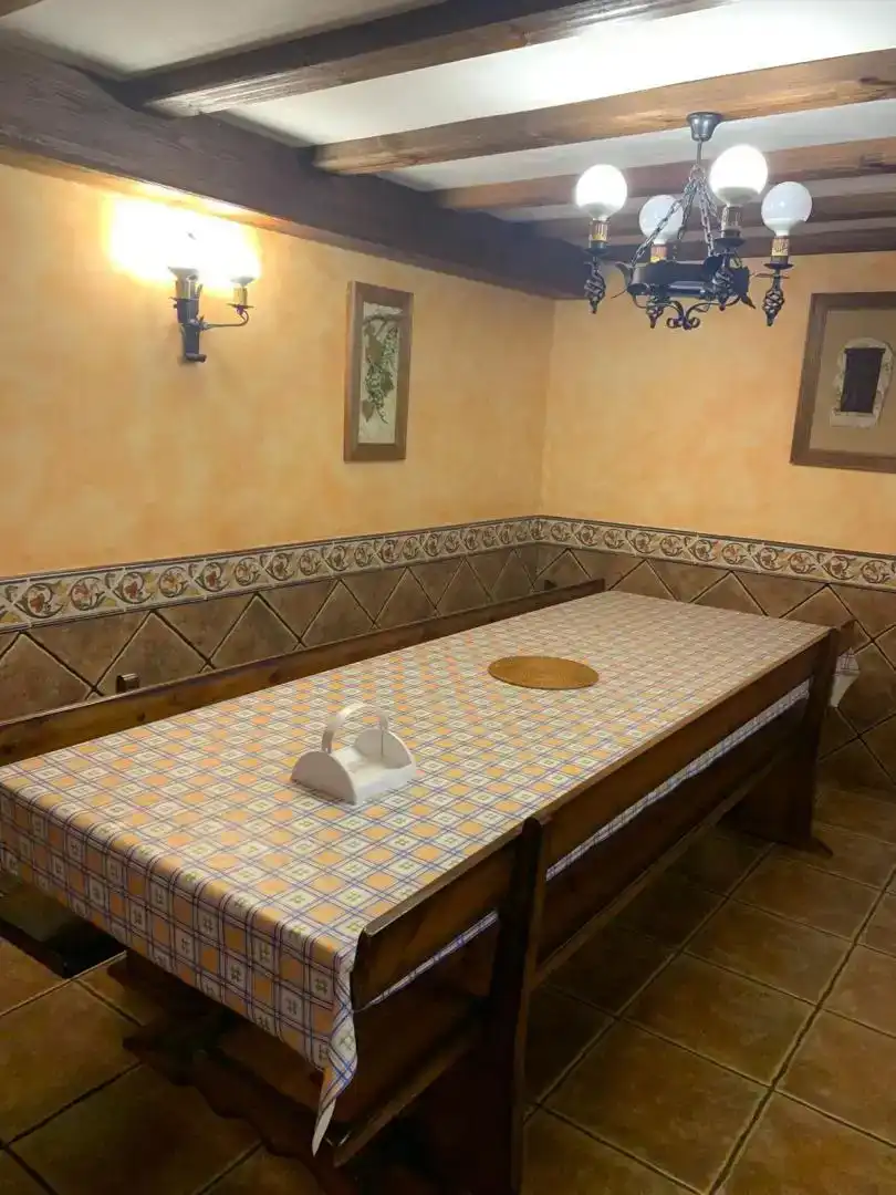 Casa adosada en venda en Clavijo amb Jardí privat, Traster i Piscina