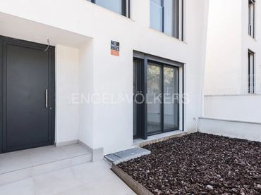 Adosado de obra nueva con piscina en venta en Mas Alba