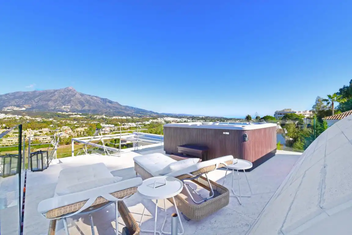 Casa con terraza en venta en Nueva Andalucía, imagen 9