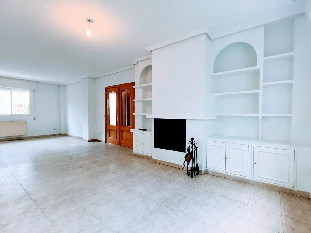 Sala d'estar de Casa o xalet de lloguer en Villaviciosa de Odón amb Calefacció, Parquet i Forn