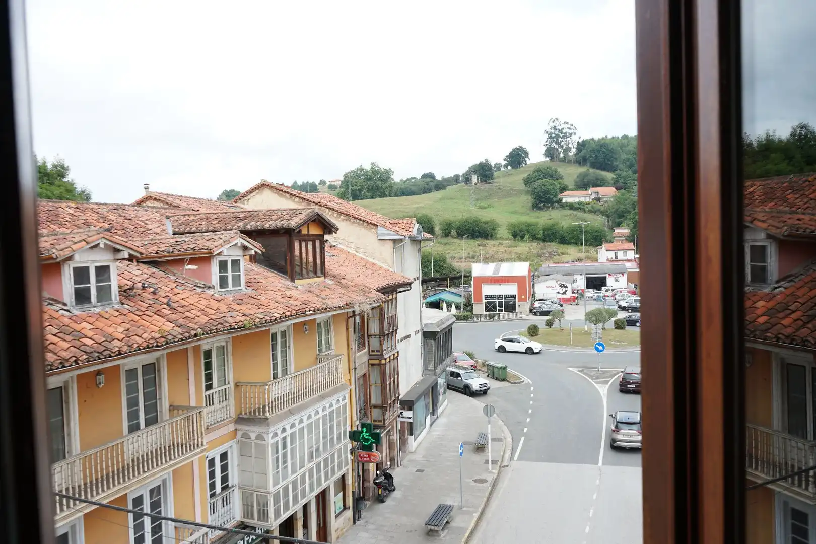 Vista exterior de Pis en venda en Cabezón de la Sal amb Calefacció i Terrassa