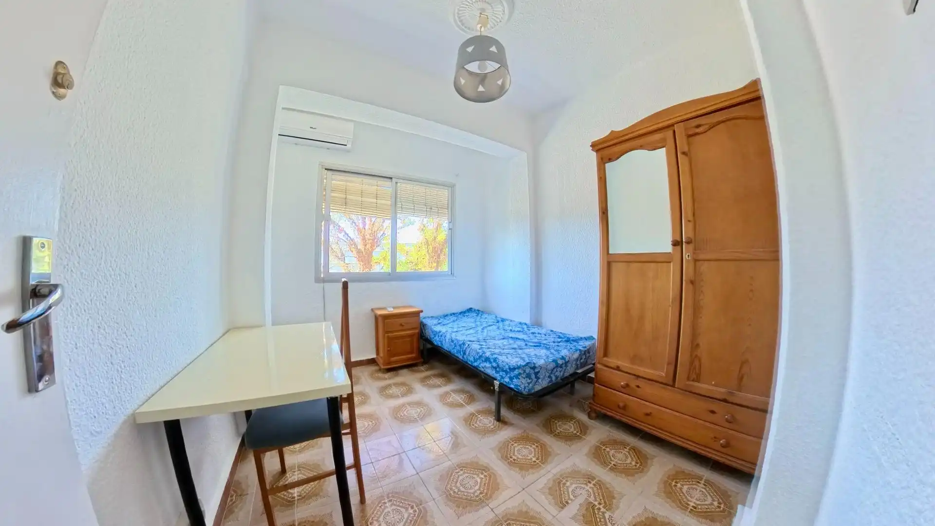 Piso en venta en Calle SAN ROMULO, San Francisco Javier