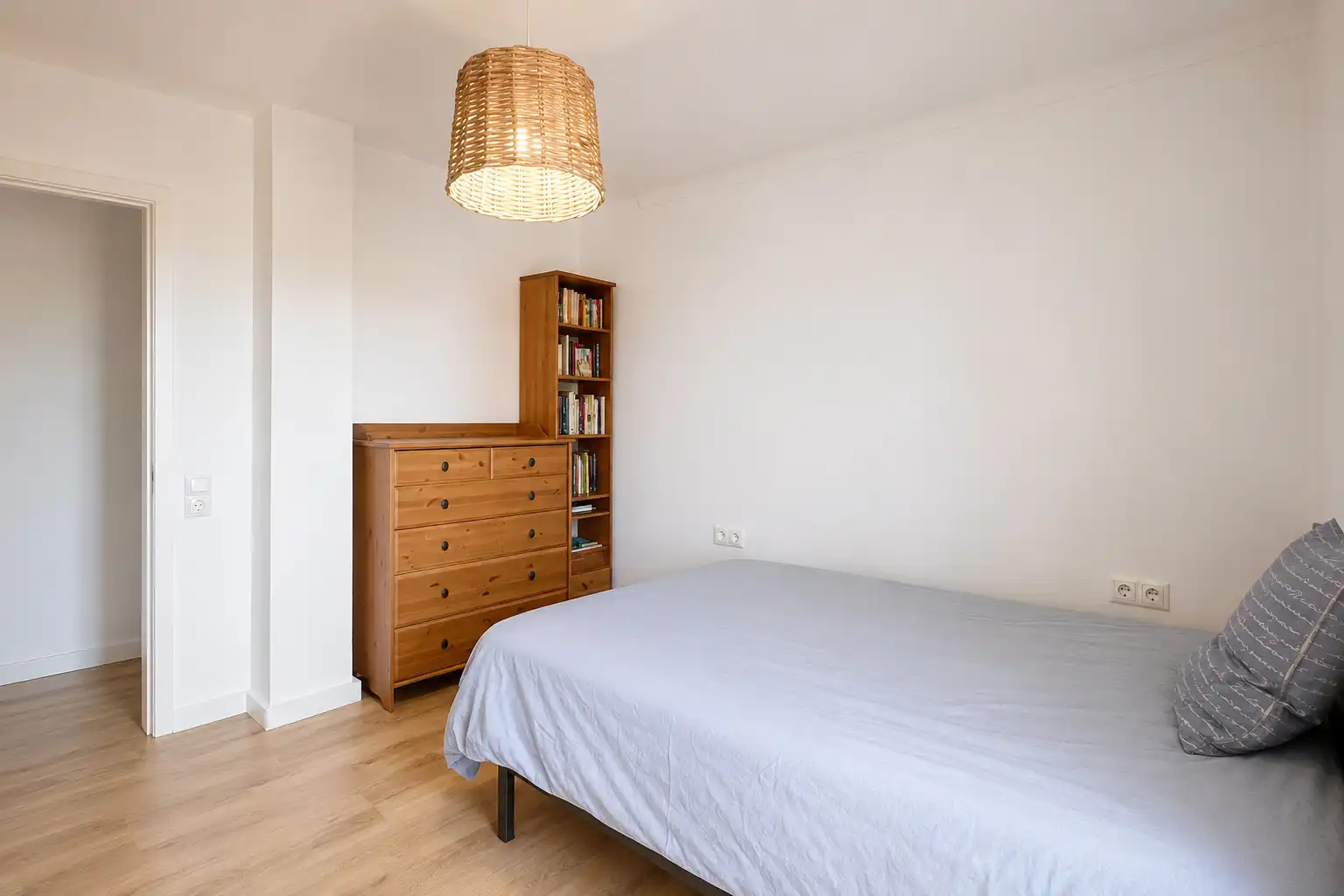 Schlafzimmer von Wohnung zum Verkauf in Figueres mit Heizung, Parkett und Terrasse