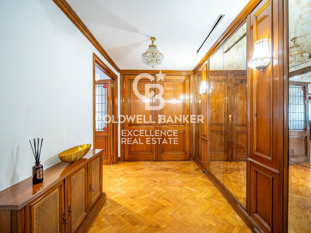 Flat for sale in Sant Francesc, Ciutat Vella