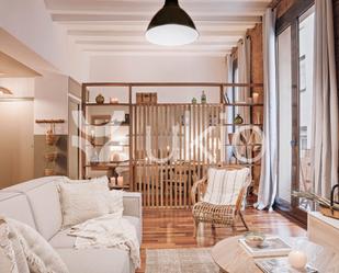 Sala d'estar de Apartament de lloguer en  Barcelona Capital amb Aire condicionat, Calefacció i Moblat
