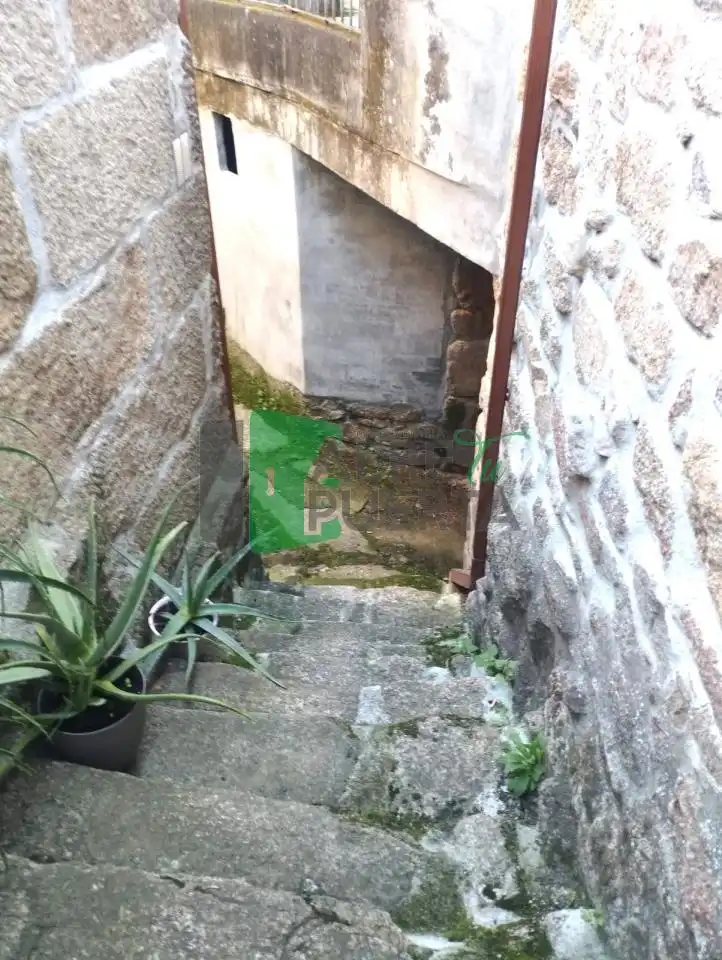 Casa o xalet en venda en Ourense Capital  amb Jardí privat i Terrassa