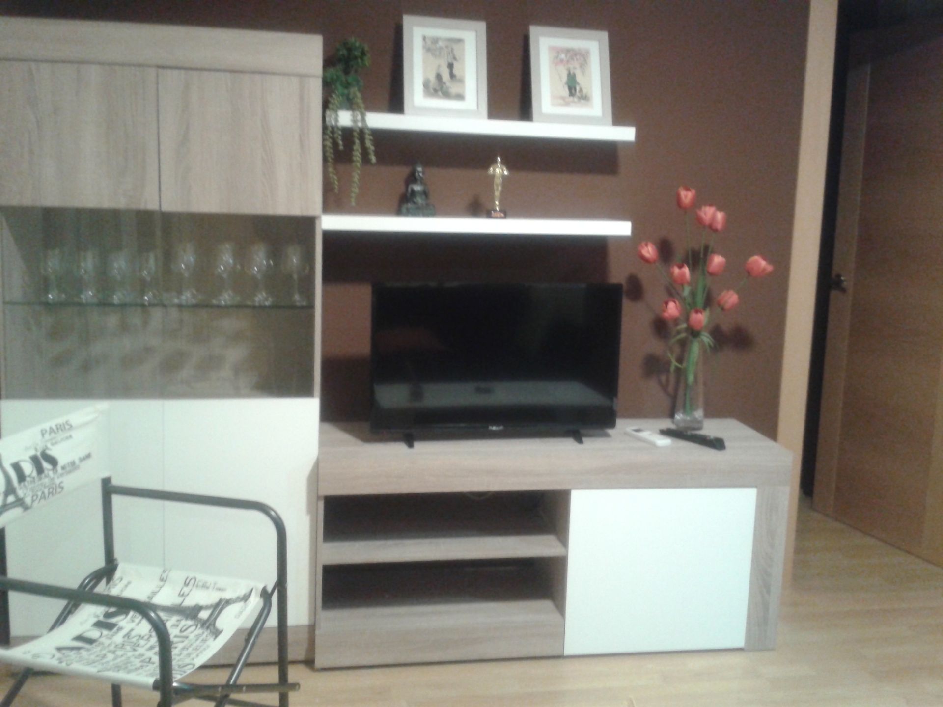 Sala d'estar de Pis de lloguer en  Zaragoza Capital amb Calefacció, Parquet i Moblat