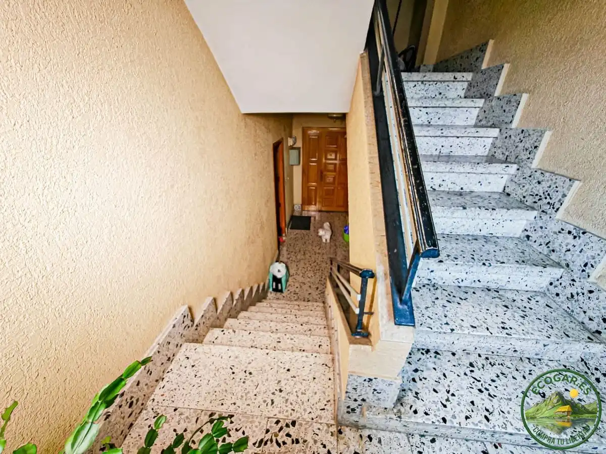 Casa o chalet en venta en Ponferrada con Calefacción, Jardín privado y Terraza