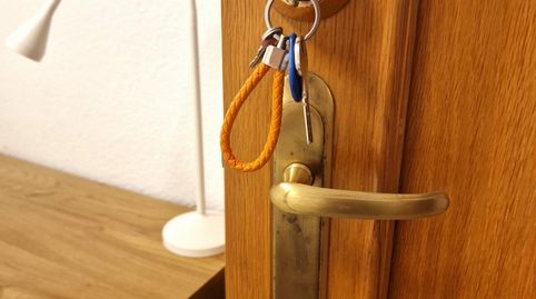 Foto 5 de Habitació a L'Amistat, Valencia Capital