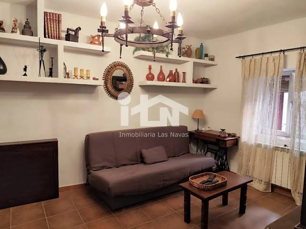 Sala de estar de Casa o chalet en venta en Las Navas del Marqués  con Calefacción y Terraza