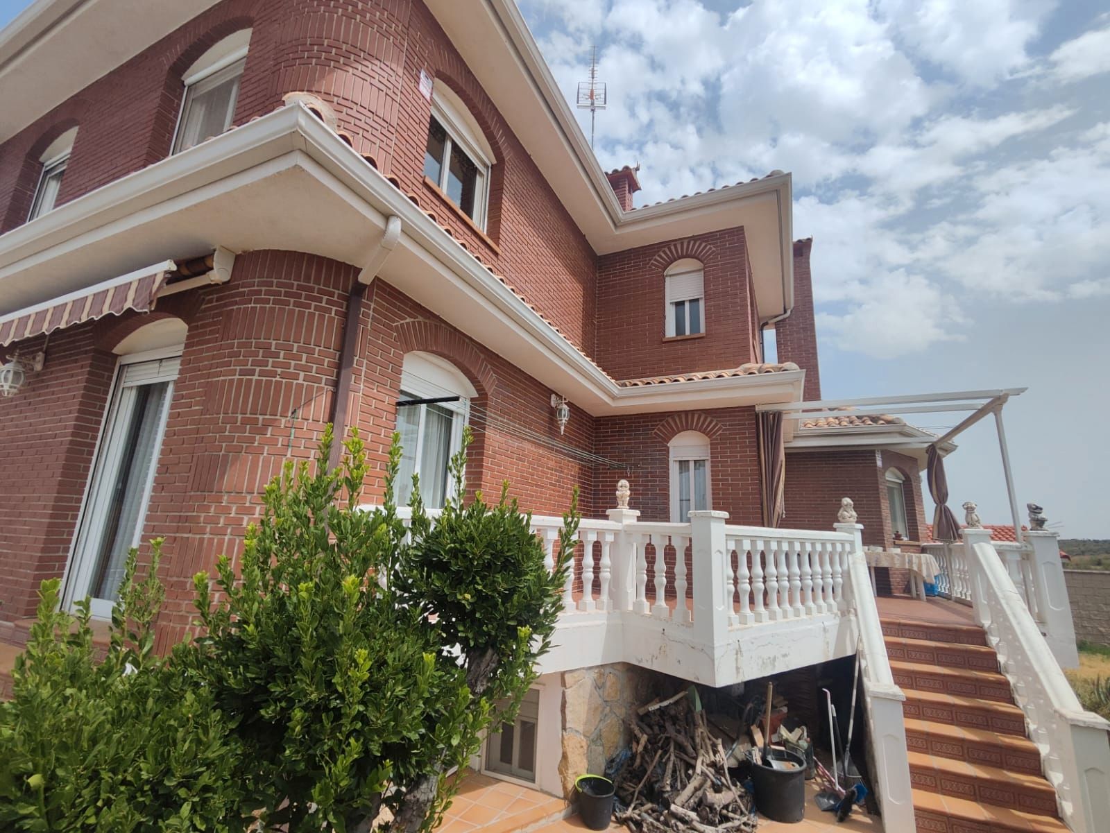 Vista exterior de Casa o chalet en venta en Villanueva de Perales con Aire acondicionado, Calefacción y Jardín privado
