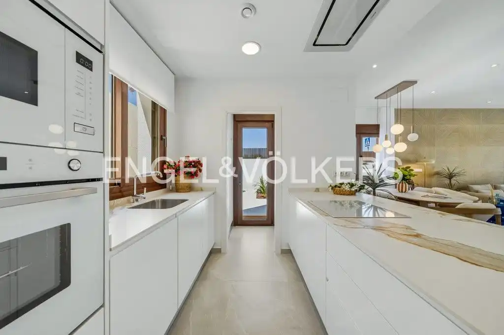 Casa amb terrassa en venda a Desamparados - Hurchillo - Torremendo, imagen 10