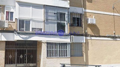 Foto 2 de Piso en venta en Puerto de Viella, Juan XXIII - Rochelambert, Sevilla Capital