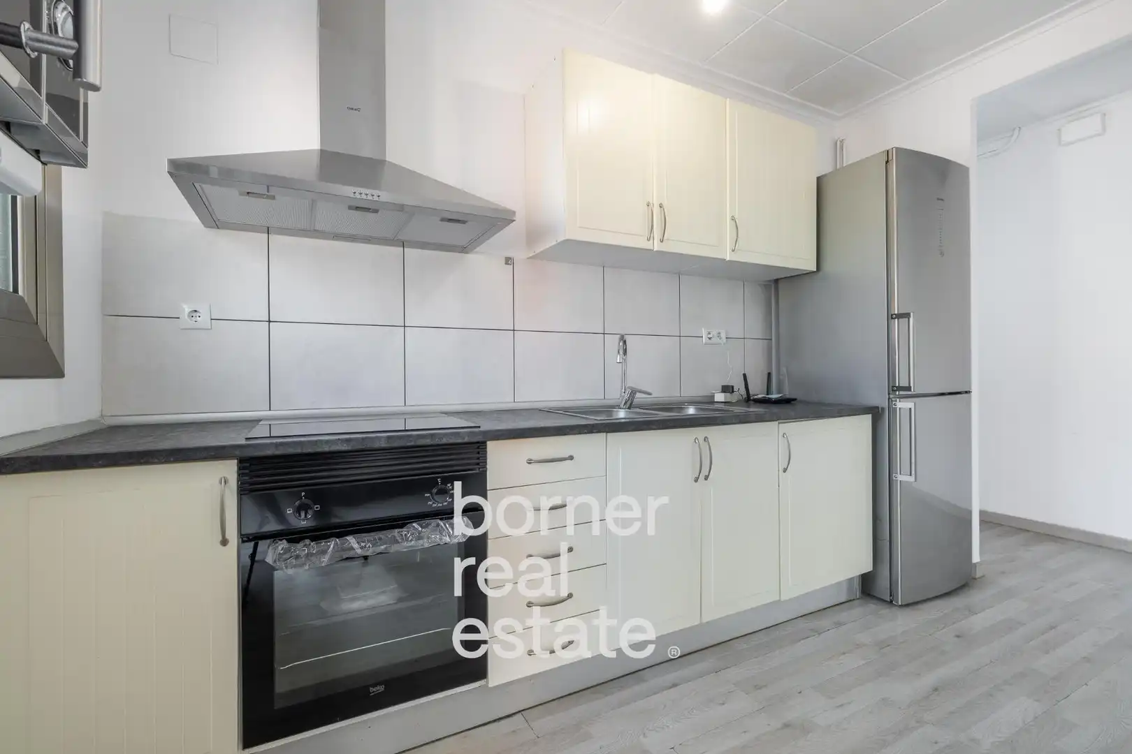 Kitchen of Attic for sale in Sabadell  with Heating and Furnished