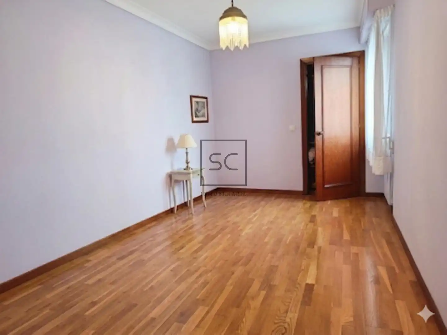 Bedroom of Flat for sale in Canido
