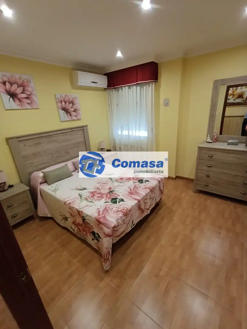 Piso con ascensor en venta en Martos, imagen 12