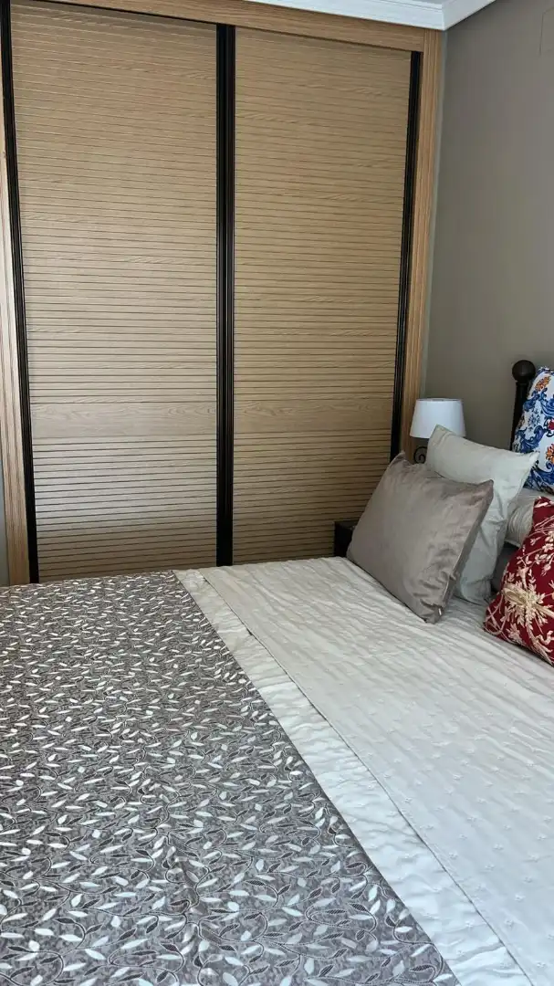 Schlafzimmer von Wohnung zur Miete in Benalmádena mit Klimaanlage, Heizung und Möbliert