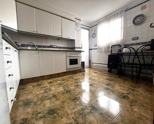 Kitchen of Flat for sale in Castellón de la Plana / Castelló de la Plana  with Air Conditioner, Heating and Balcony