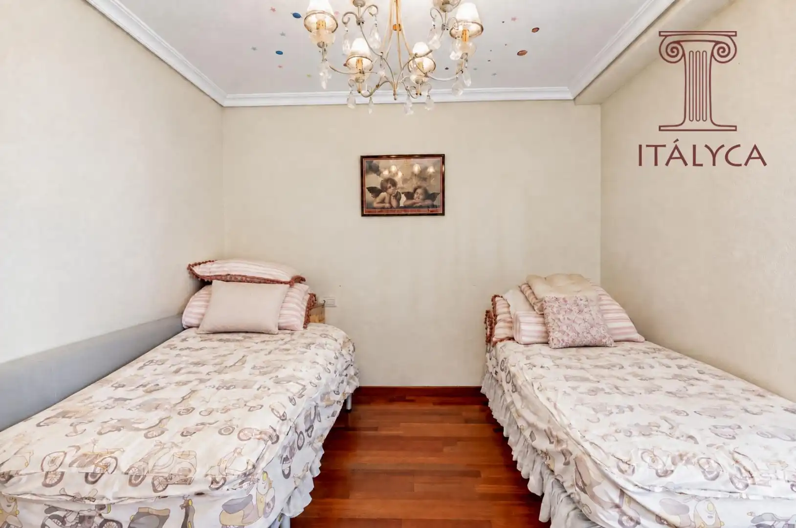 Casa aparellada amb terrassa en venda a Avenida Avenida Clara Campoamor, imagen 79