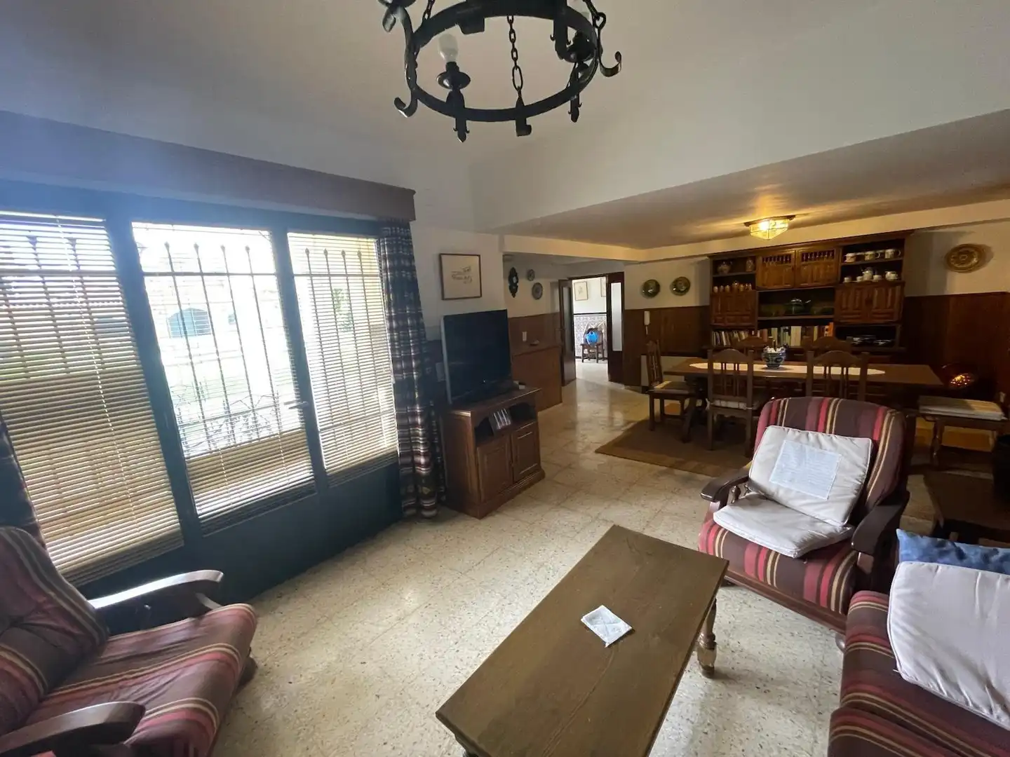 Living room of Houses for sale in Trujillo  with Air Conditioner, Heating and Storage room