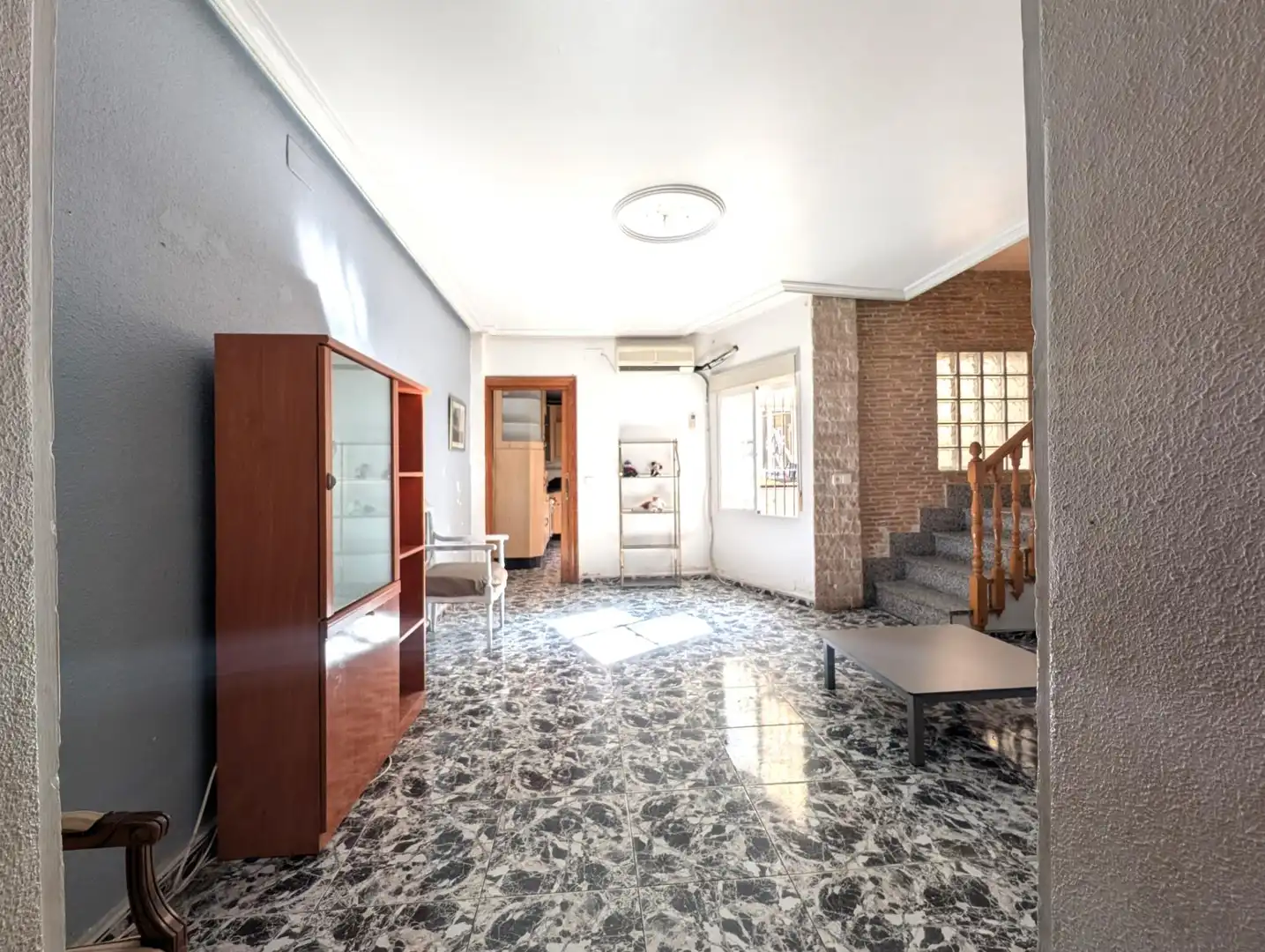 Houses for sale in Los Dolores